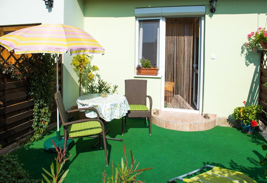Andrea Apartmanház Balatongyörök Exterior foto